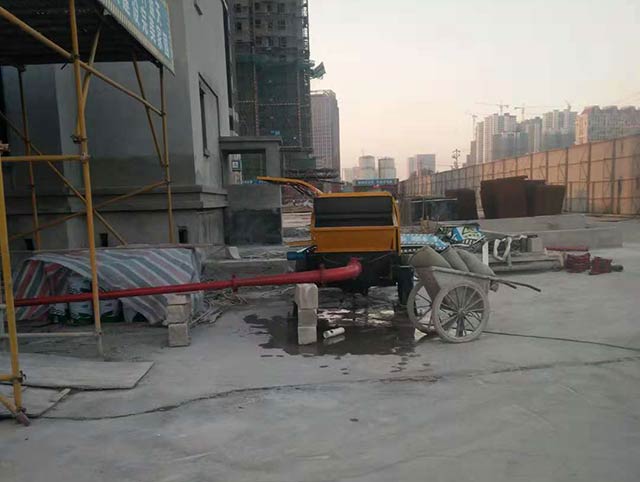 細石混凝土泵設備