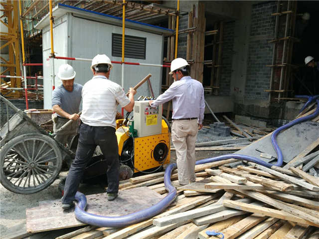 二次構造柱泵上料機泵