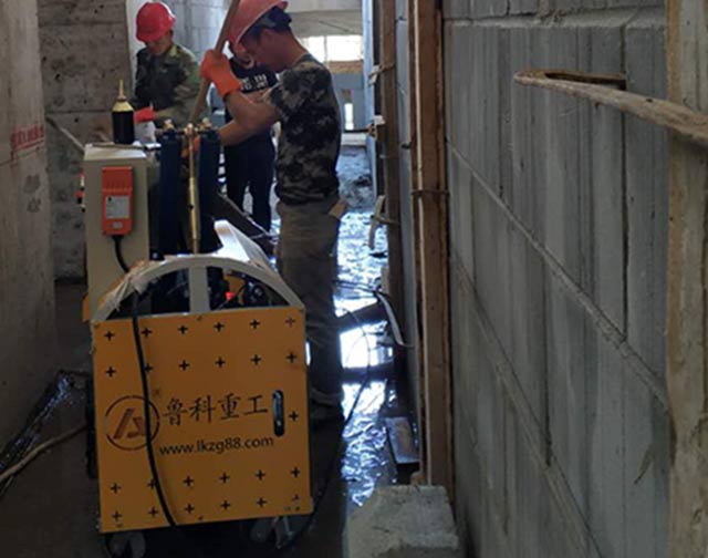 二次構造柱澆注泵