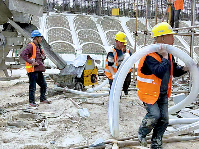 二次構造柱細石澆筑泵