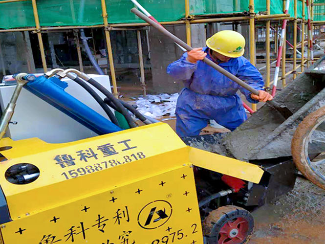 二次構造柱泵澆筑機合作舜運建設正欣和通信研發大廈項目